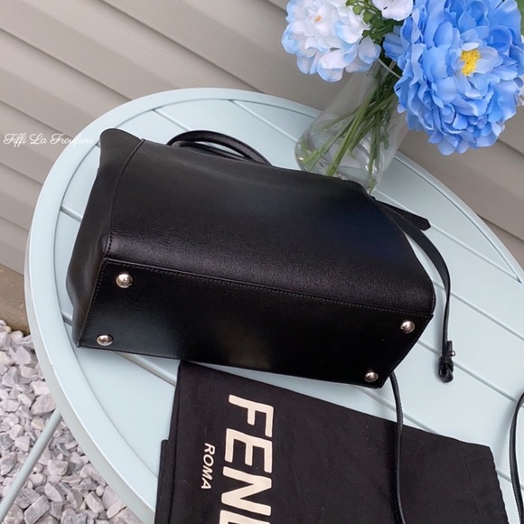 Authentic Fendi bag - Picture 10 of 16